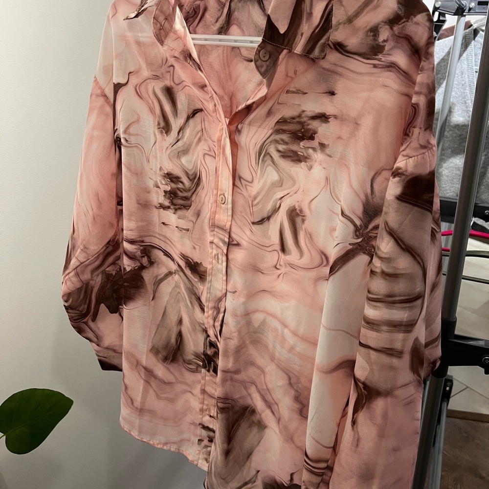 Stradivarius- Marble Print Women's Top